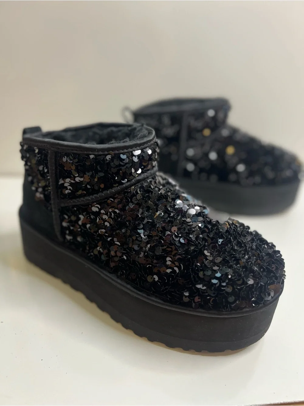 UGG Ultra Mini Chunky Sequin Black Platform Boots Size 9